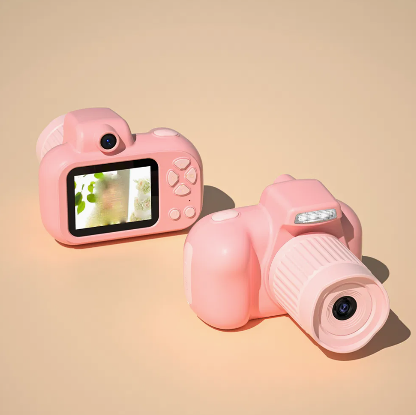 Kids Digital Camera with Zoom Lens, HD Photo & Video Recording, Selfie Camera, Flash Light & Rechargeable Battery for Children